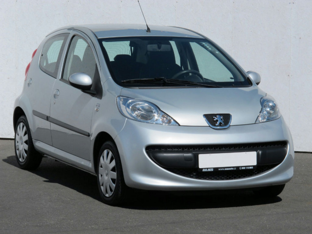 Peugeot 107 2006
