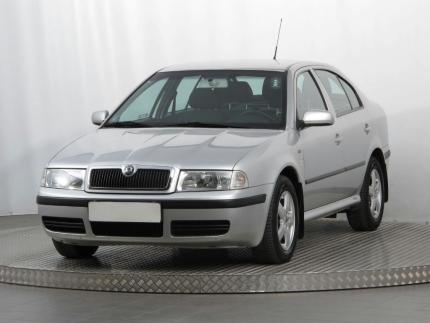 Škoda Octavia I (1996–2004) Tour (2004–2010) recenze a testy | AAA AUTO  auto bazar