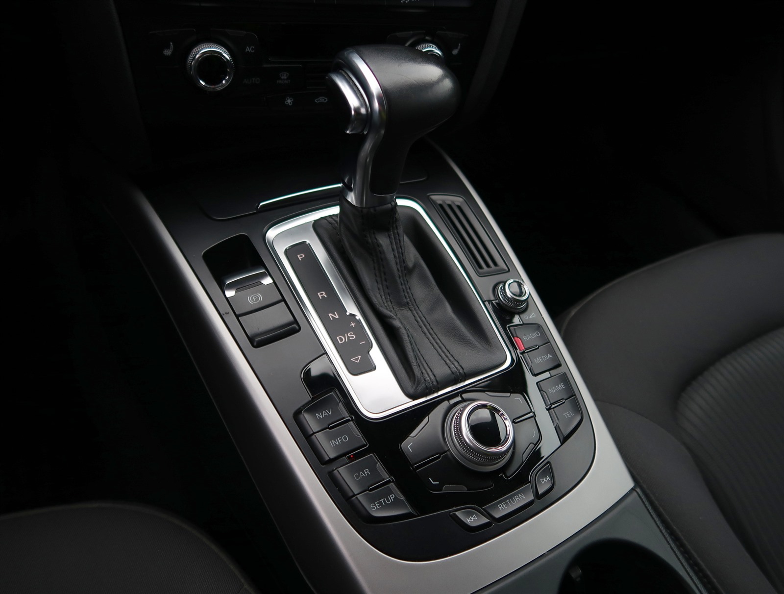 Audi A4, 2012 - pohled č. 22