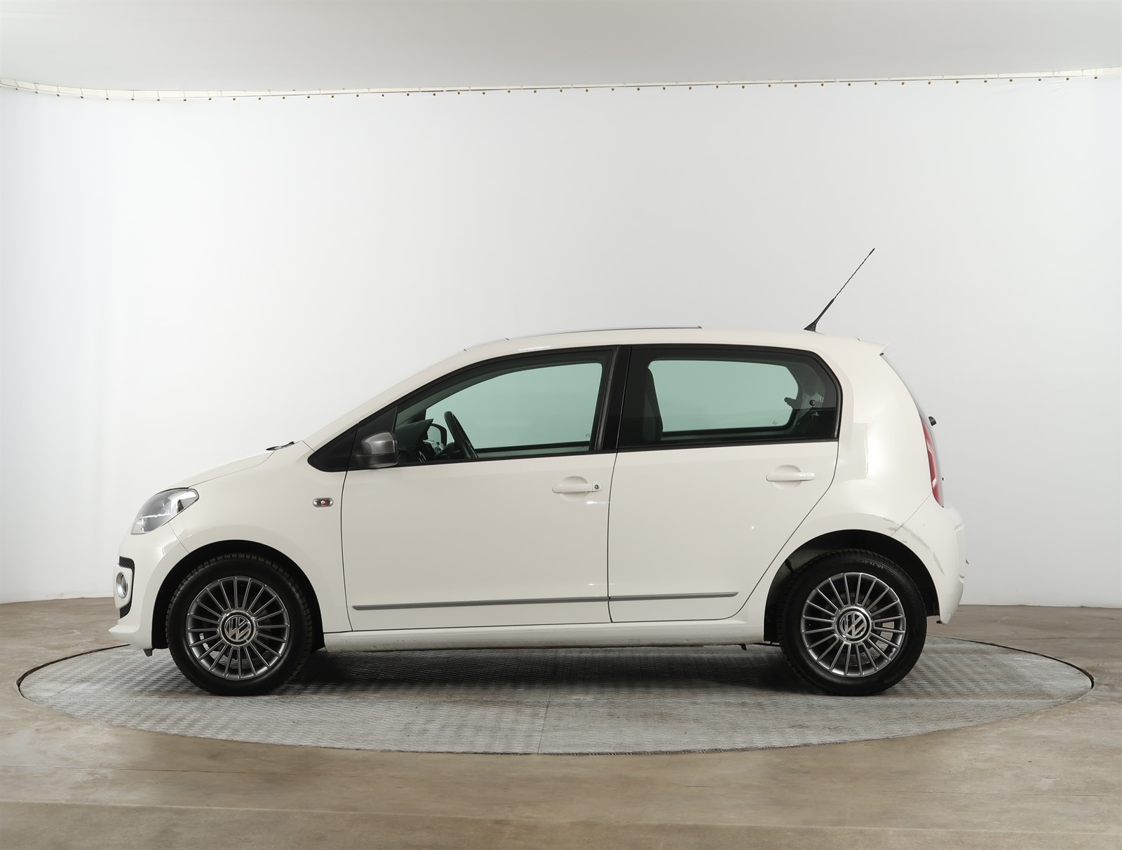 Volkswagen up!, 2013 - pohled č. 4
