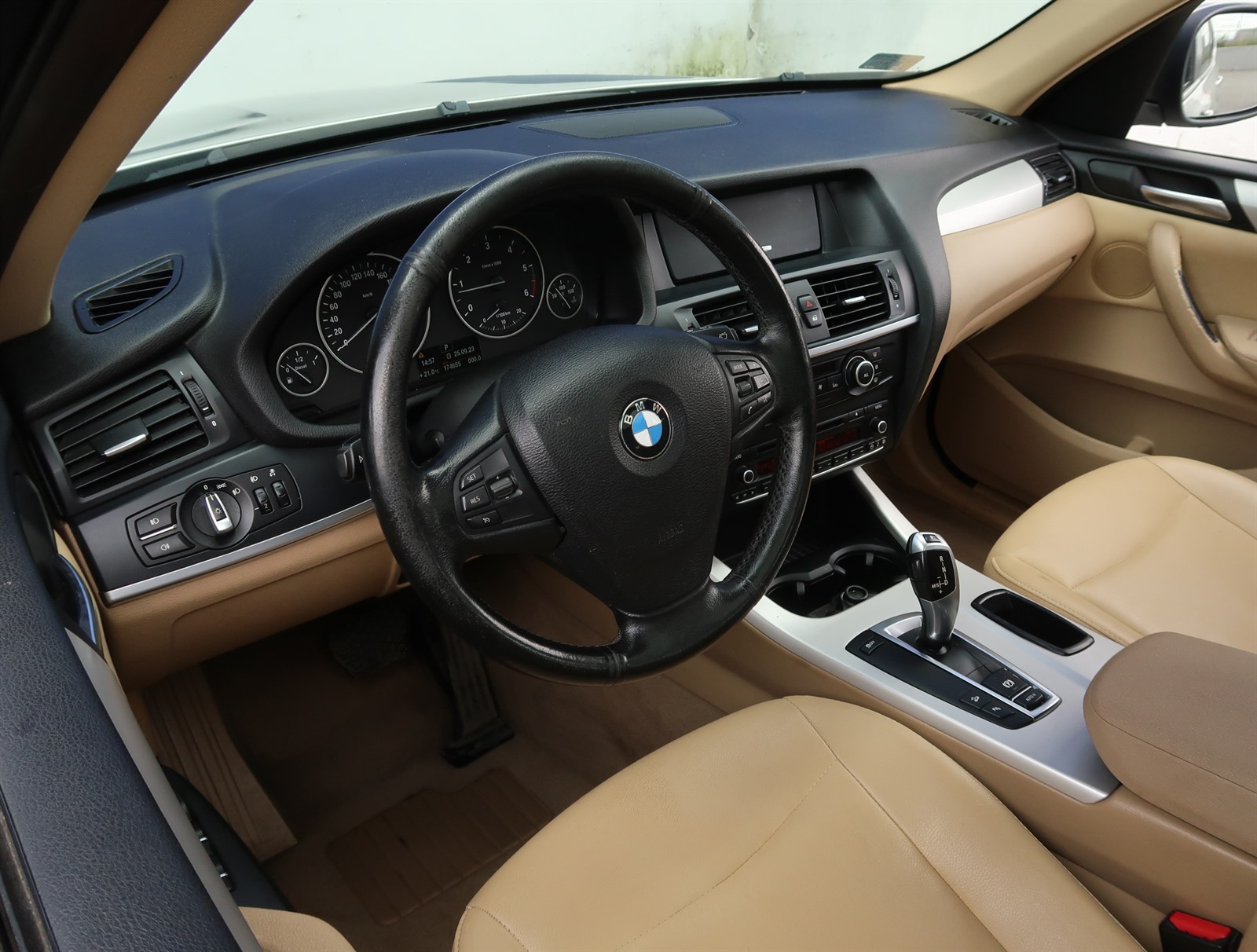 BMW X3, 2012 - pohled č. 28