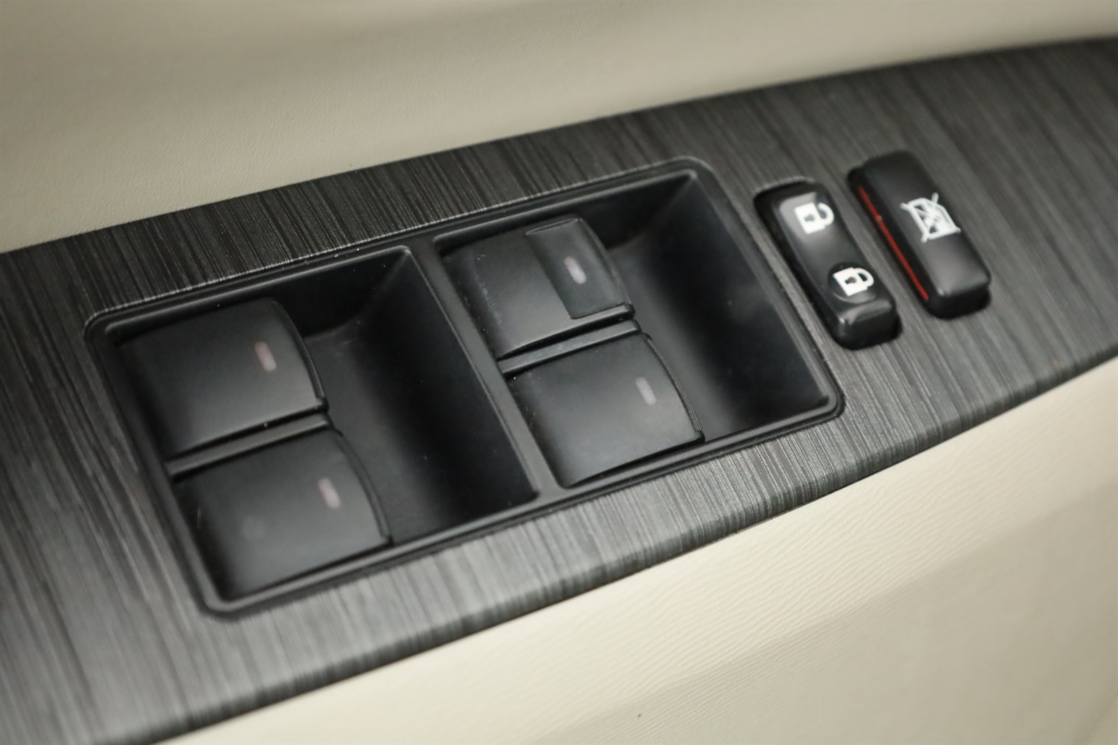 Toyota Avensis, 2012 - pohled č. 19