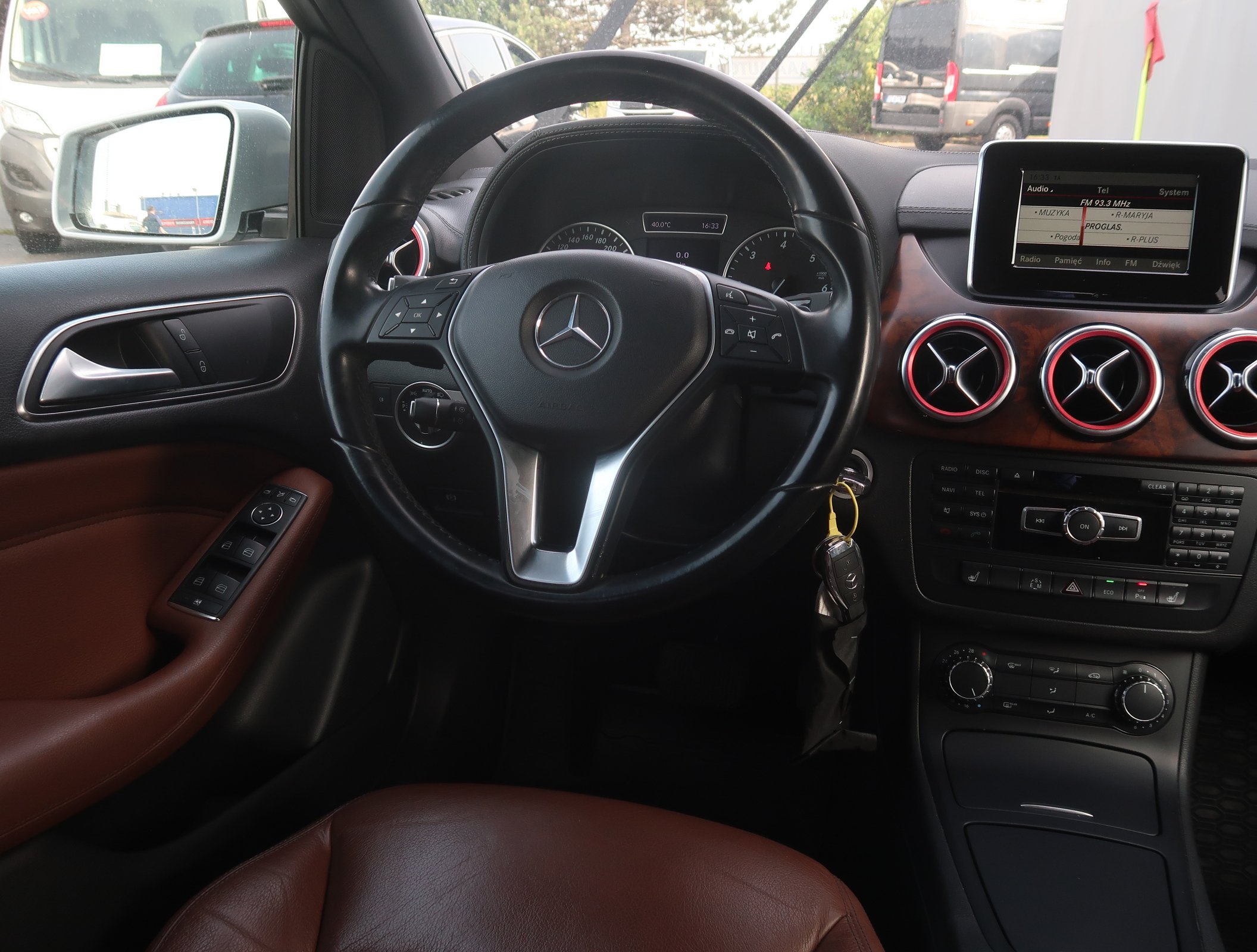 Mercedes-Benz B, 2012 - pohled č. 9