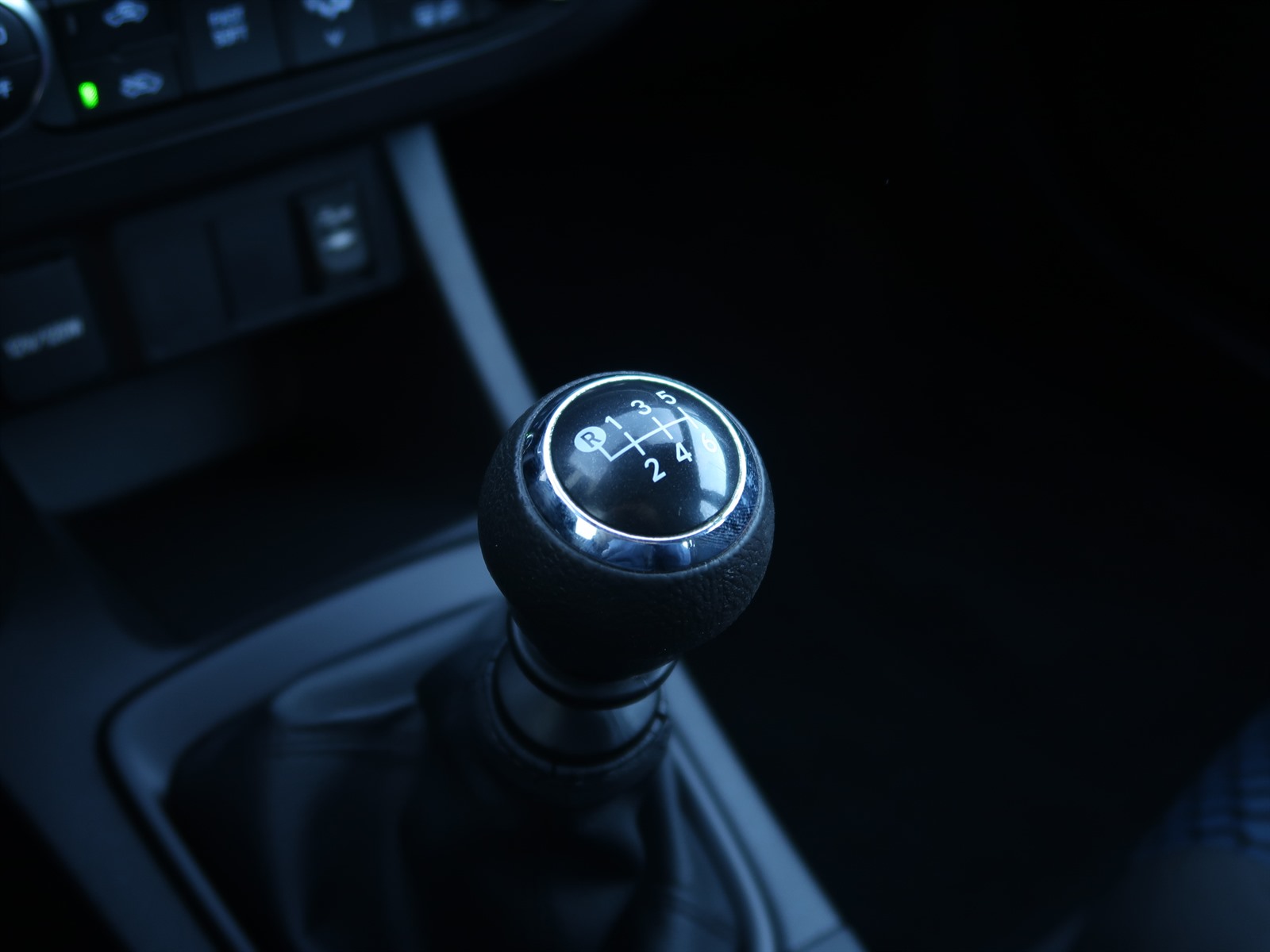Toyota Auris, 2014 - pohled č. 22