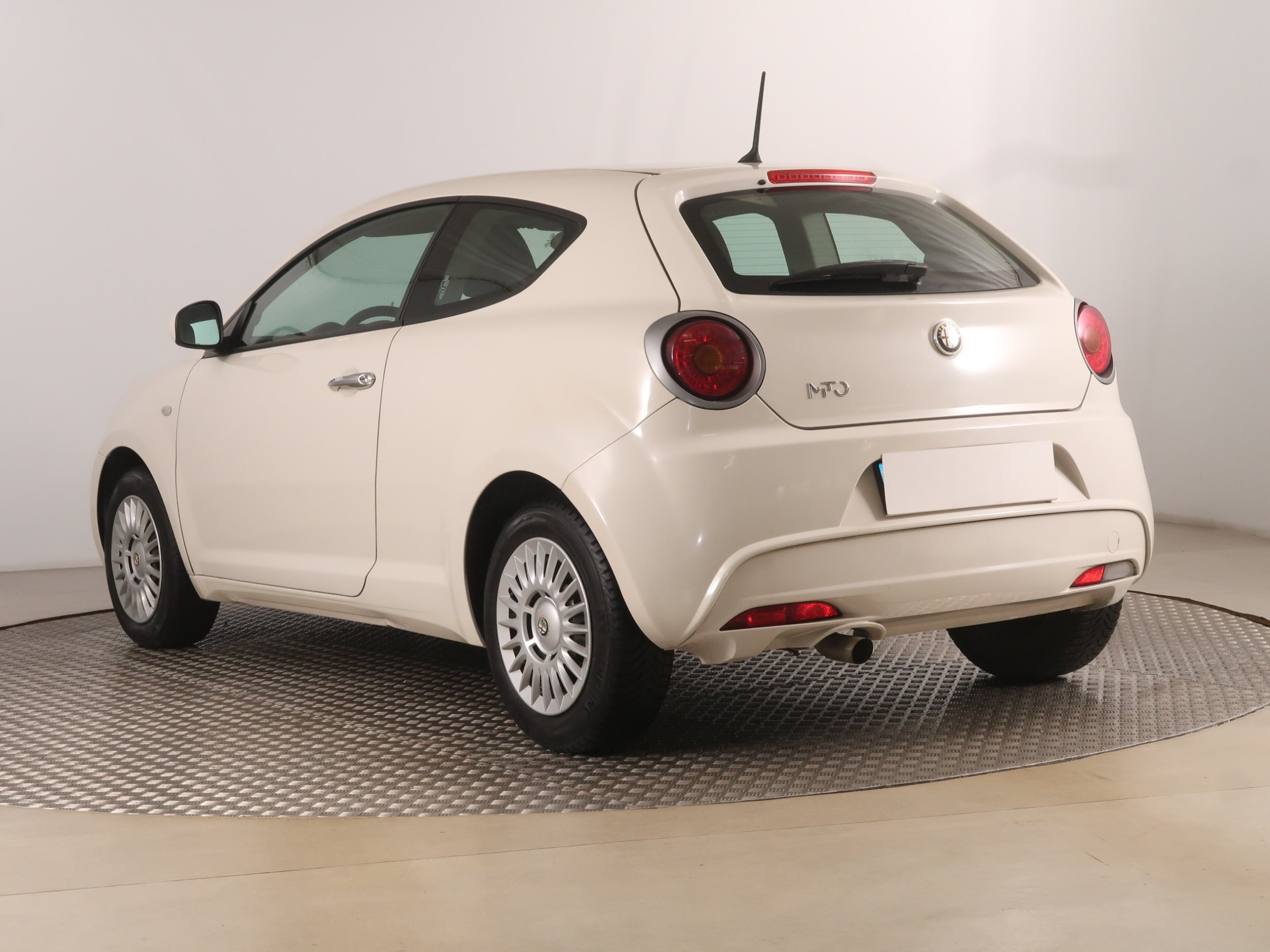 Alfa Romeo MiTo, 2013 - pohled č. 5