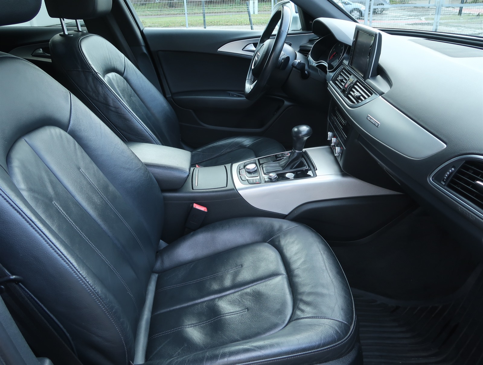 Audi A6, 2012 - pohled č. 12