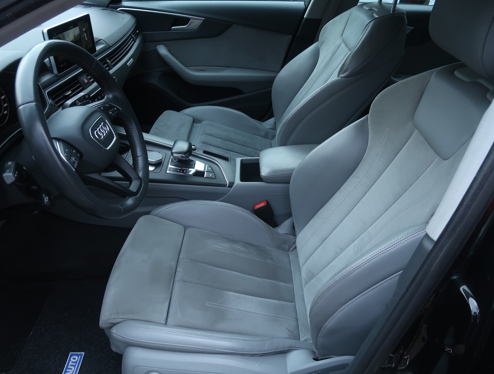 Audi A4, 2016 - pohled č. 16