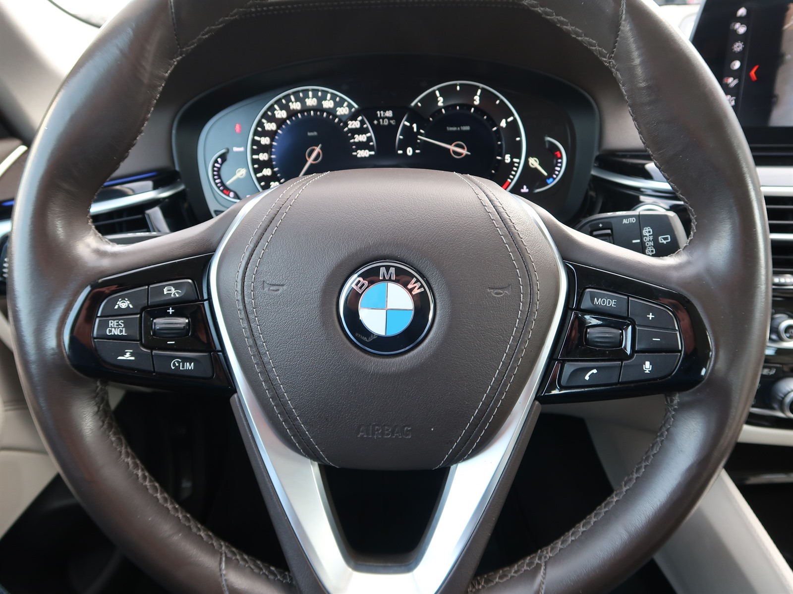 BMW Řada 5, 2017 - pohled č. 25