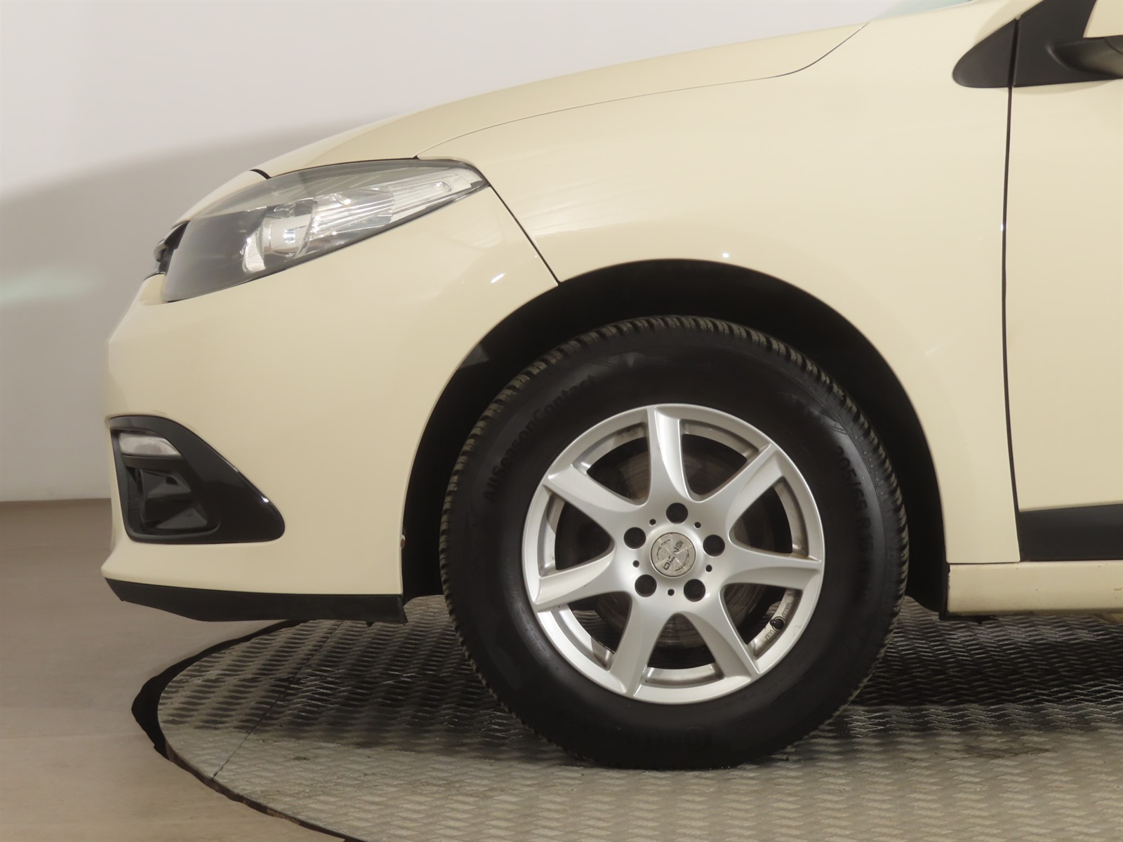 Renault Fluence, 2014 - pohled č. 20
