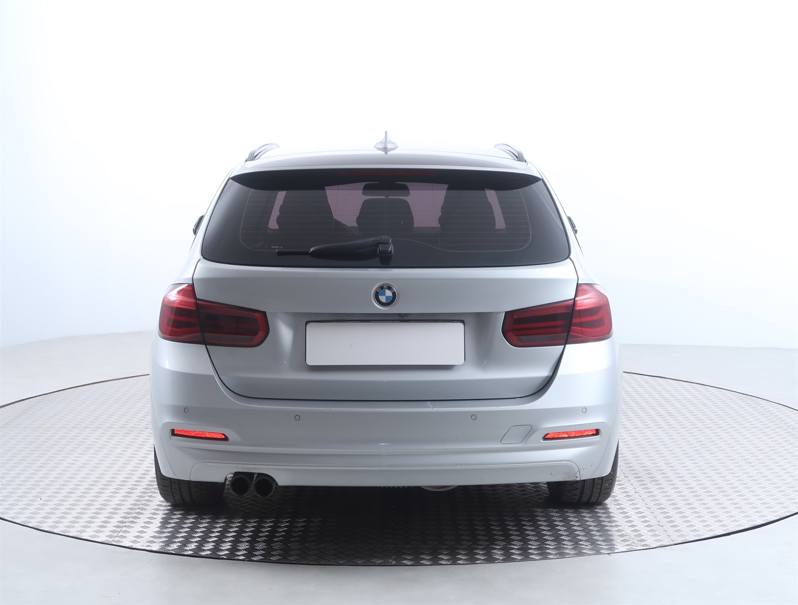 BMW Řada 3, 2015 - pohled č. 6