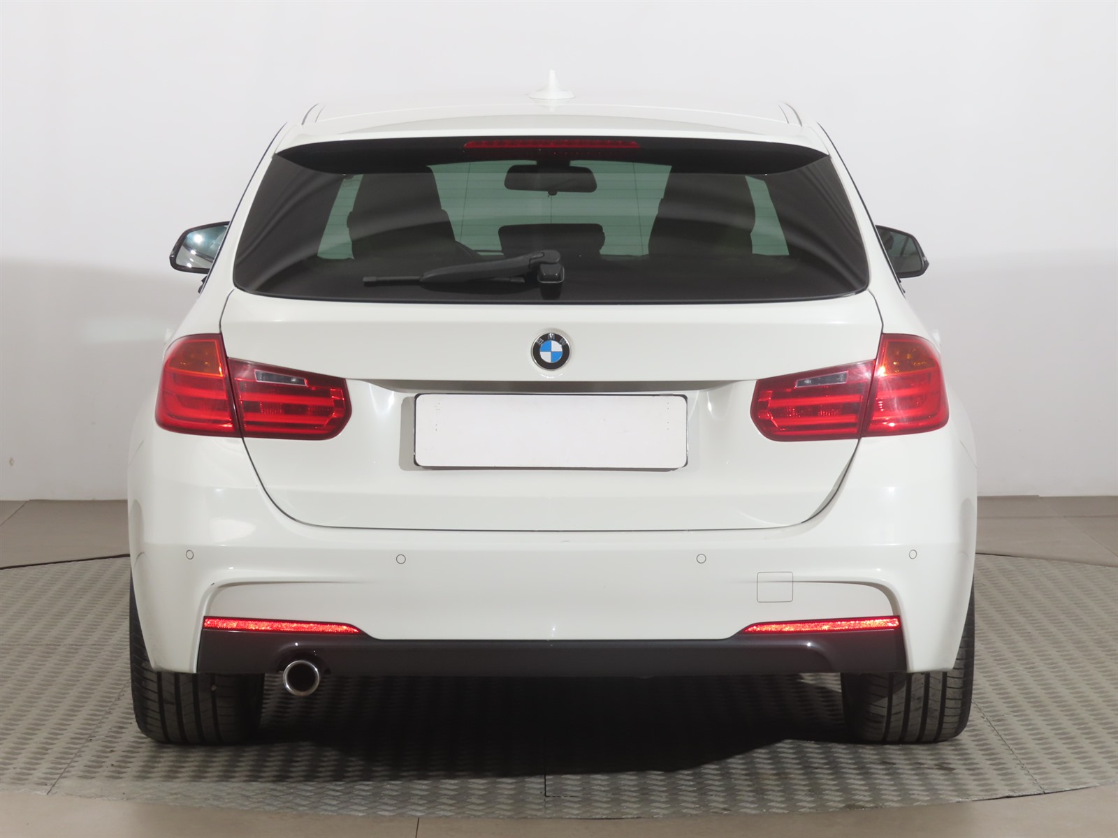BMW Řada 3, 2014 - pohled č. 6