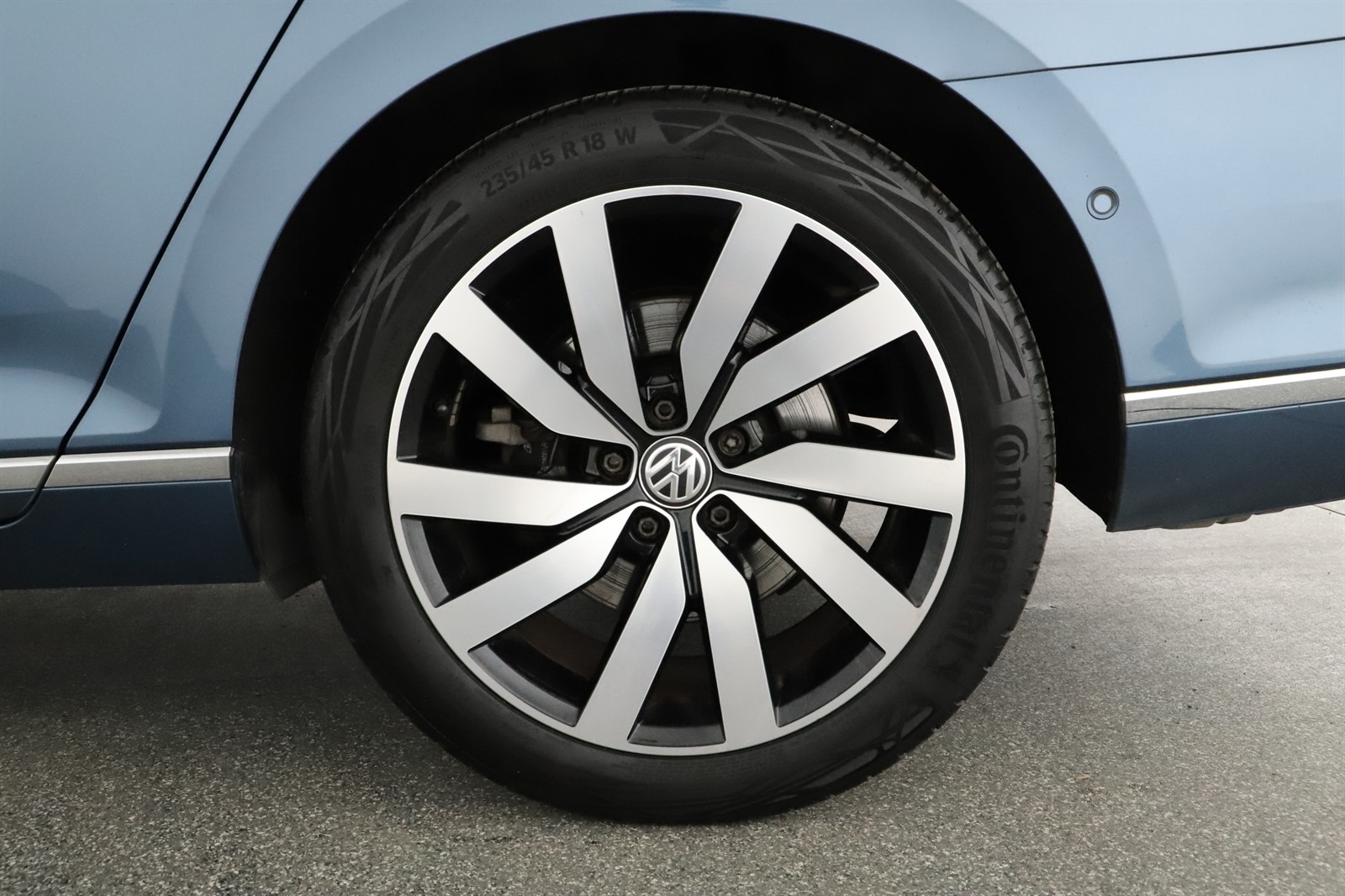 Volkswagen Passat, 2014 - pohled č. 21