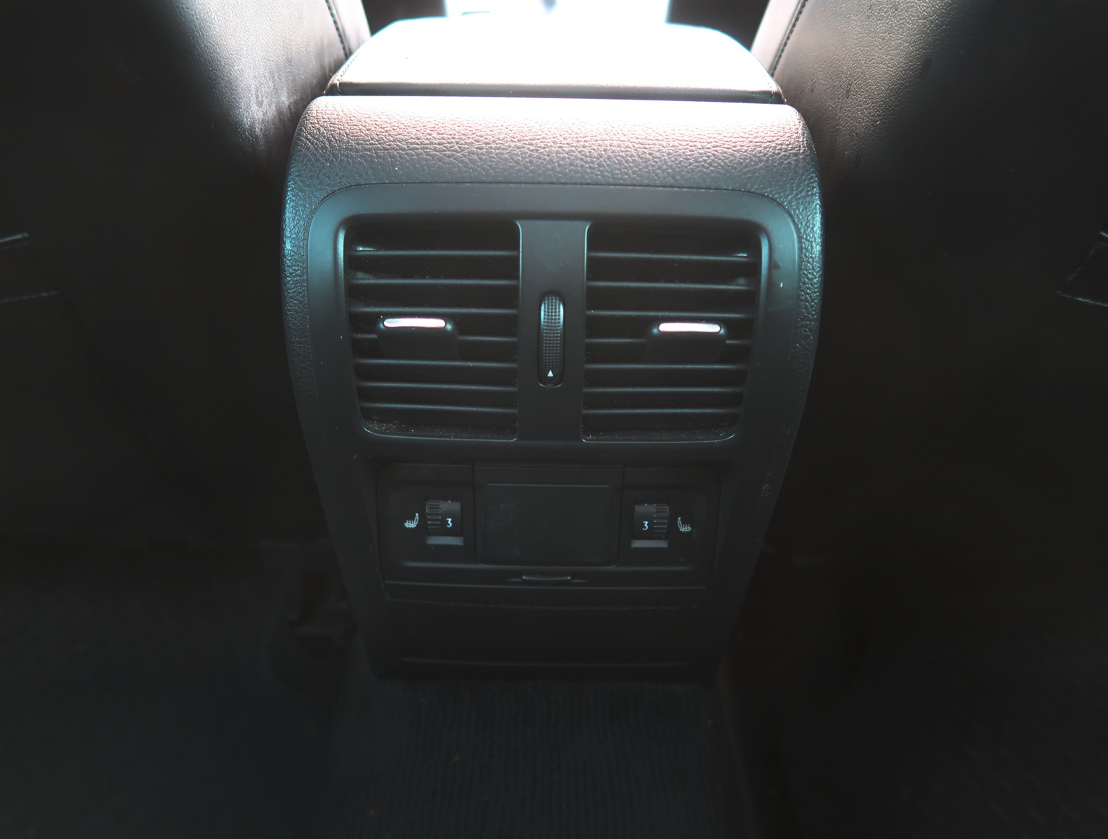 Volkswagen Passat, 2013 - pohled č. 24