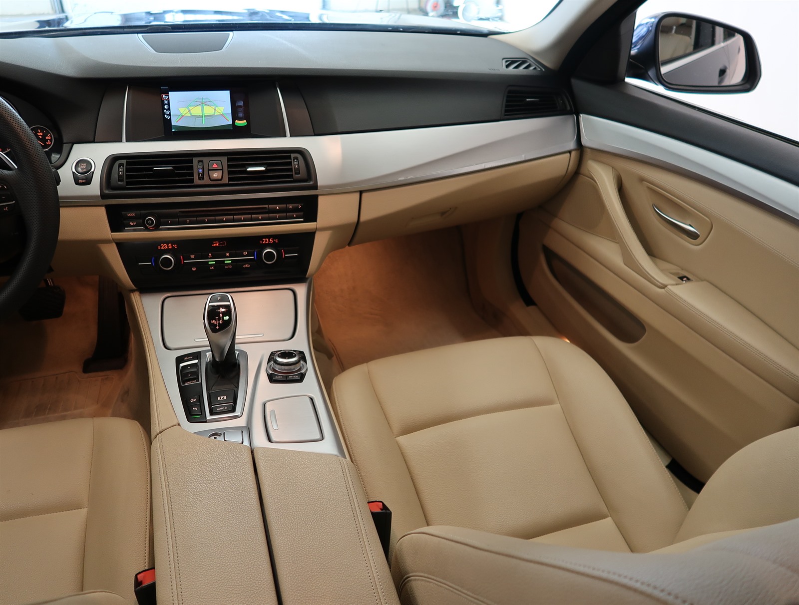 BMW Řada 5, 2014 - pohled č. 11