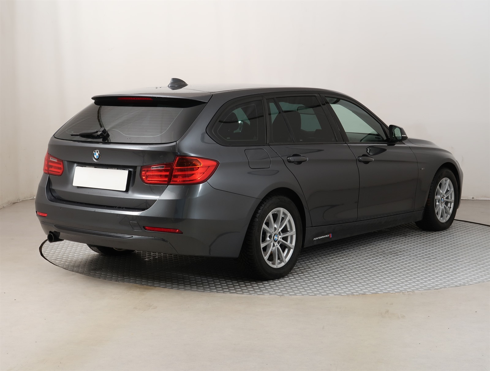 BMW Řada 3, 2012 - pohled č. 7
