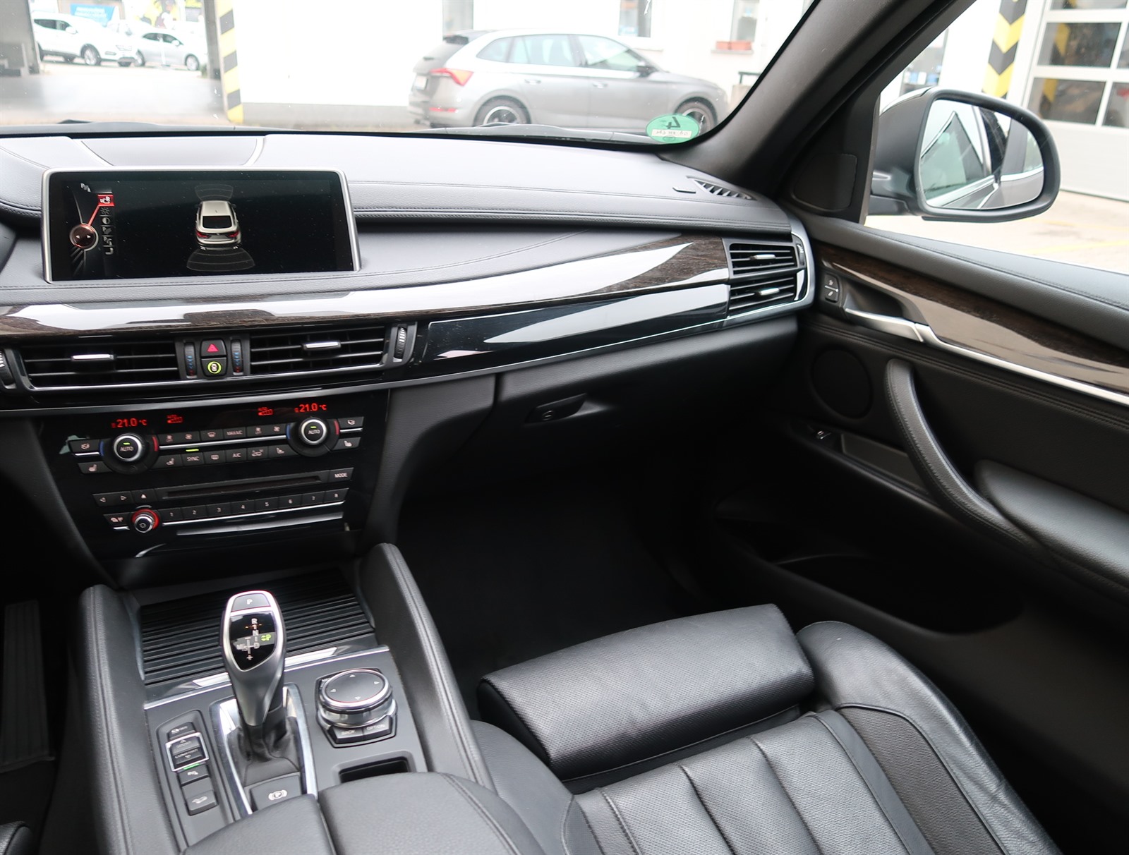 BMW X6, 2016 - pohled č. 11