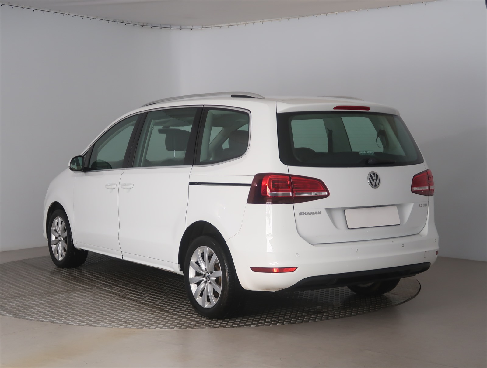 Volkswagen Sharan, 2016 - pohled č. 5