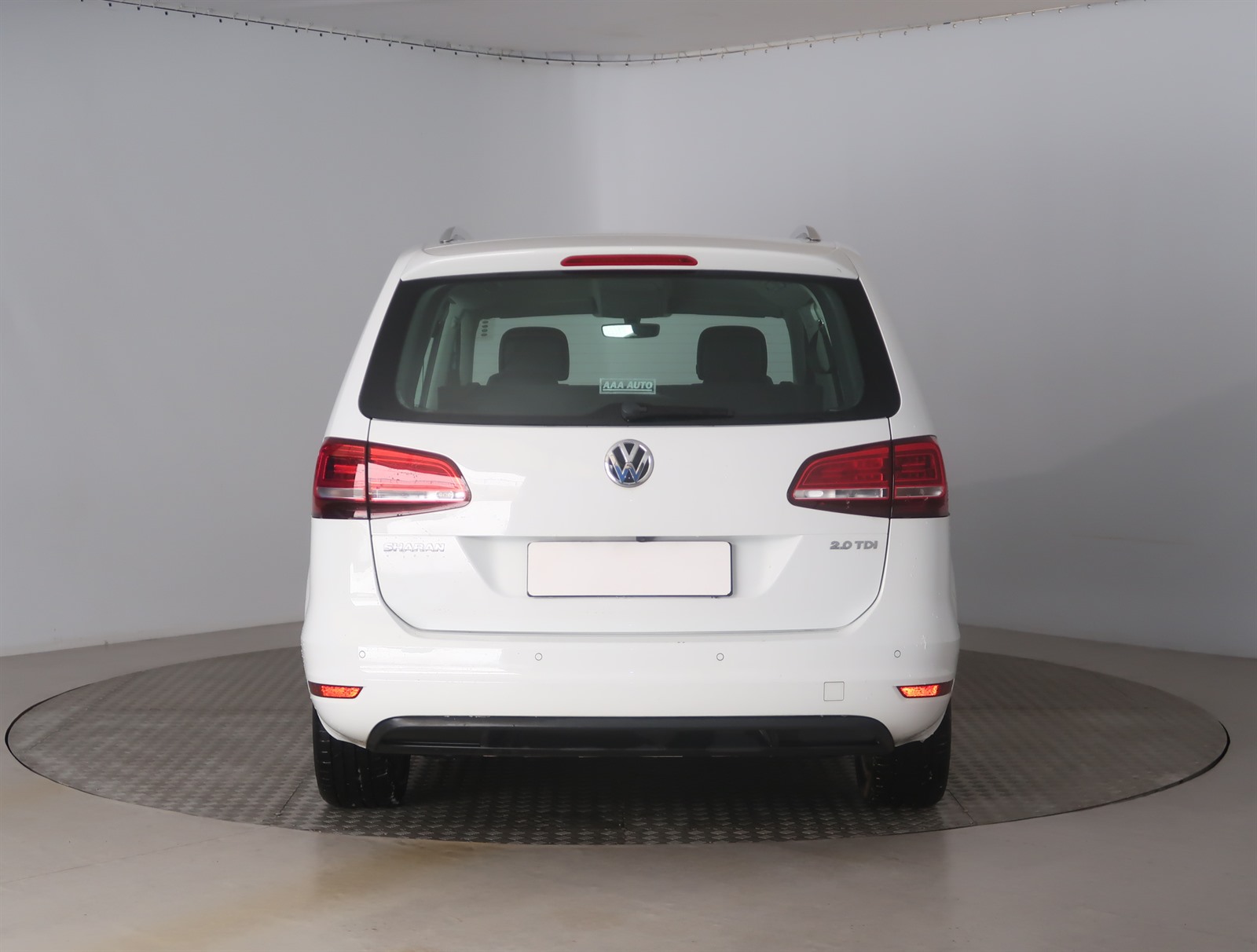 Volkswagen Sharan, 2016 - pohled č. 6
