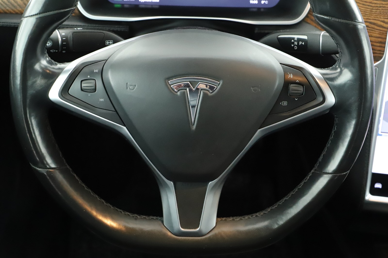 Tesla Model S, 2018 - pohled č. 24