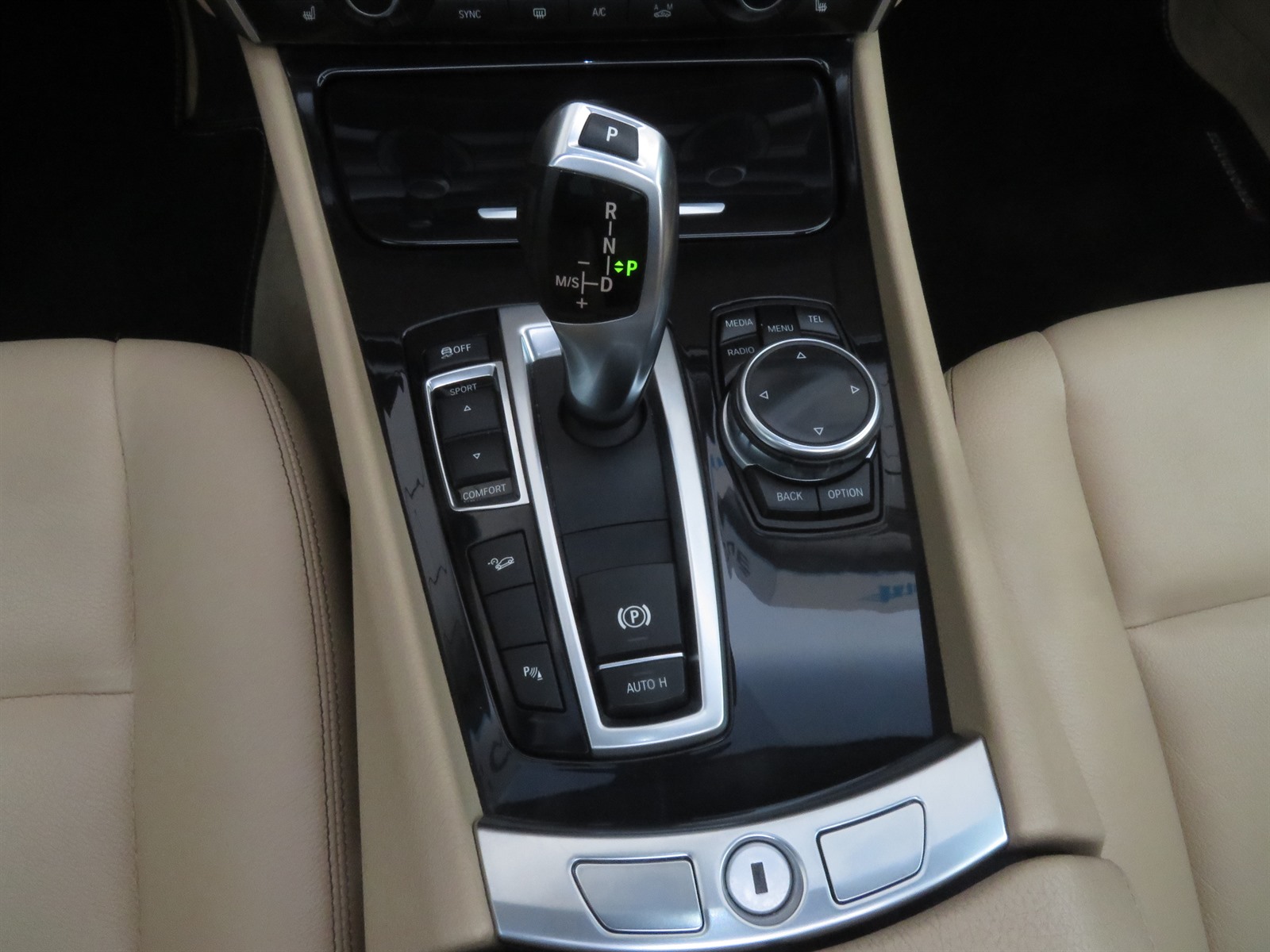 BMW 5GT, 2014 - pohled č. 19
