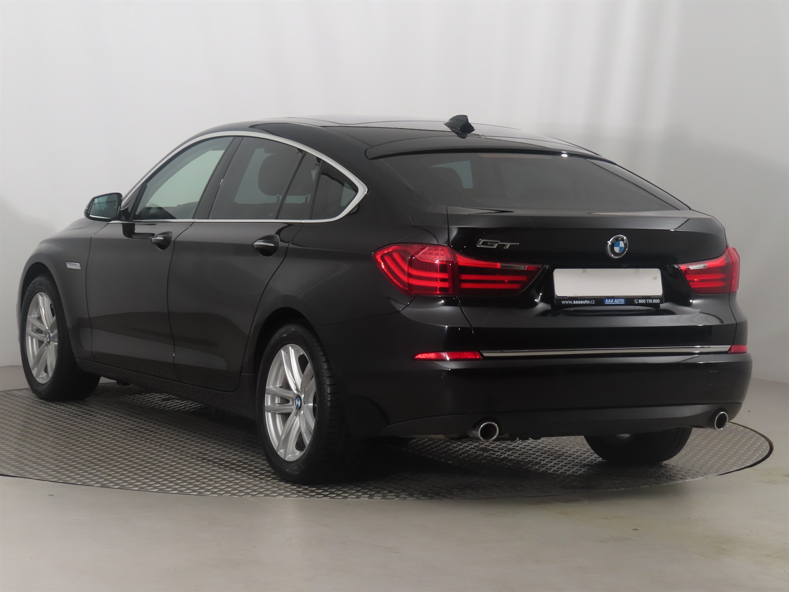 BMW 5GT, 2014 - pohled č. 5