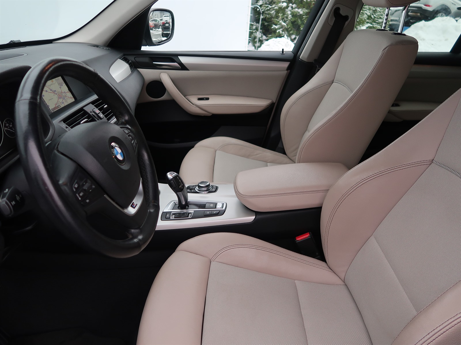 BMW X3, 2013 - pohled č. 16