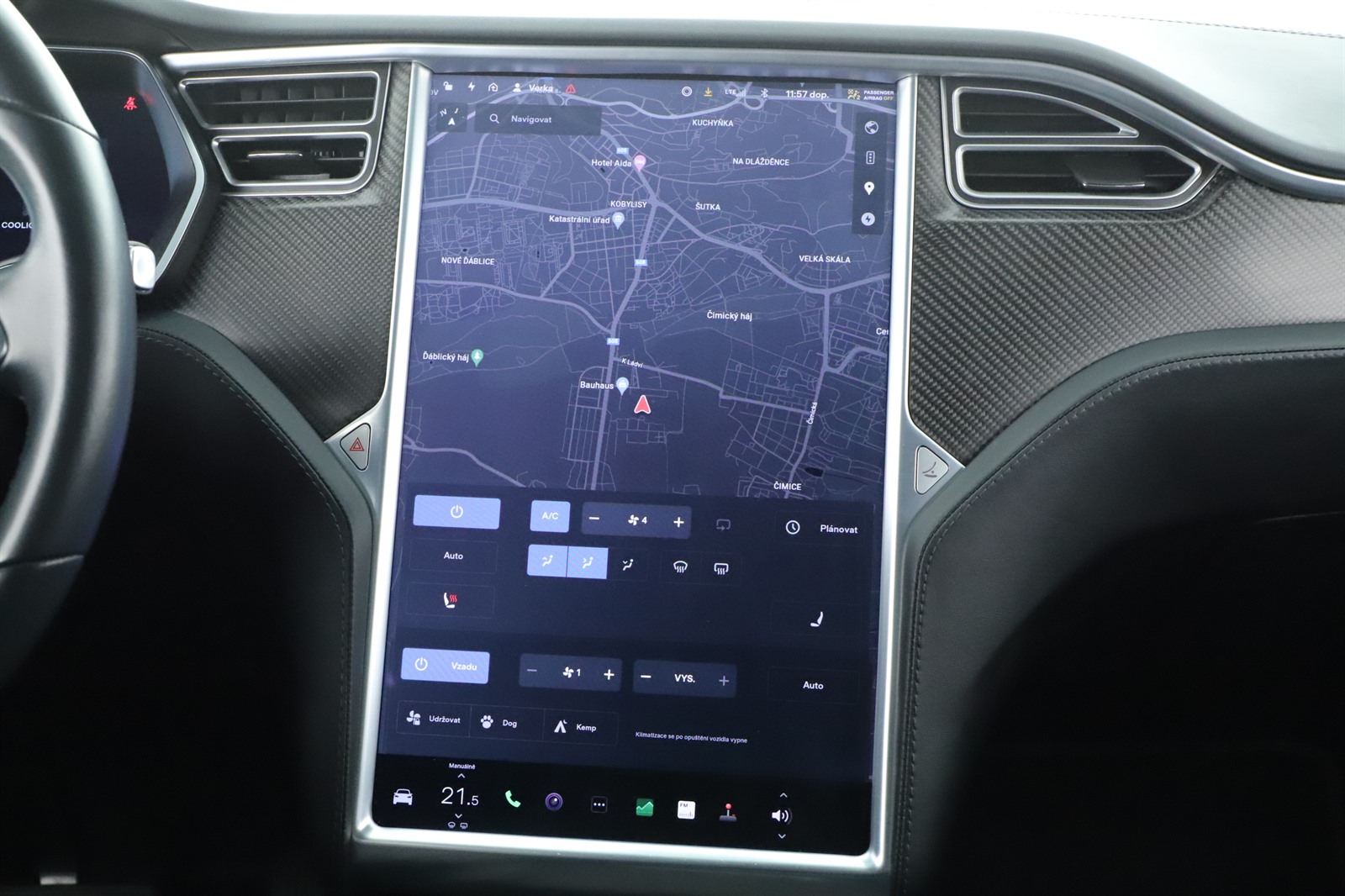 Tesla Model X, 2018 - pohled č. 19