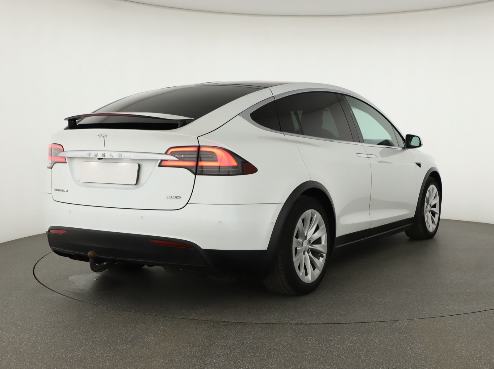 Tesla Model X, 2018 - pohled č. 7