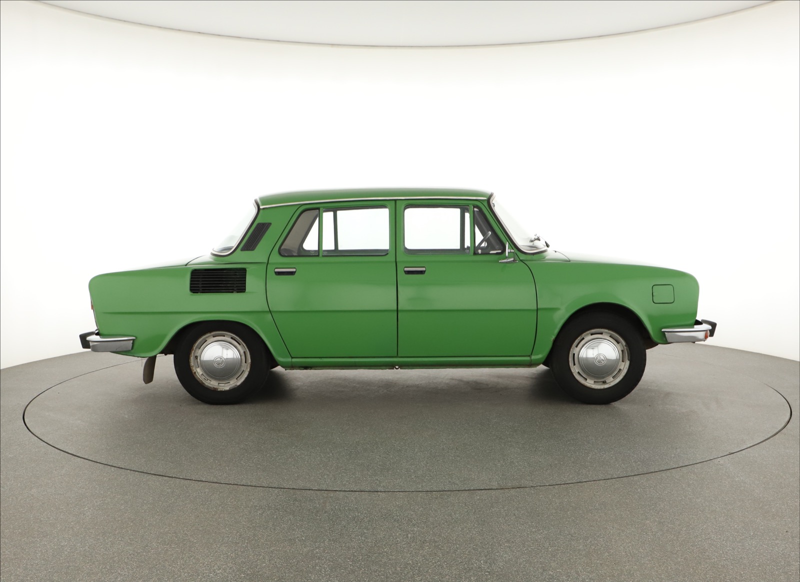 Škoda 100, 1971 - pohled č. 8