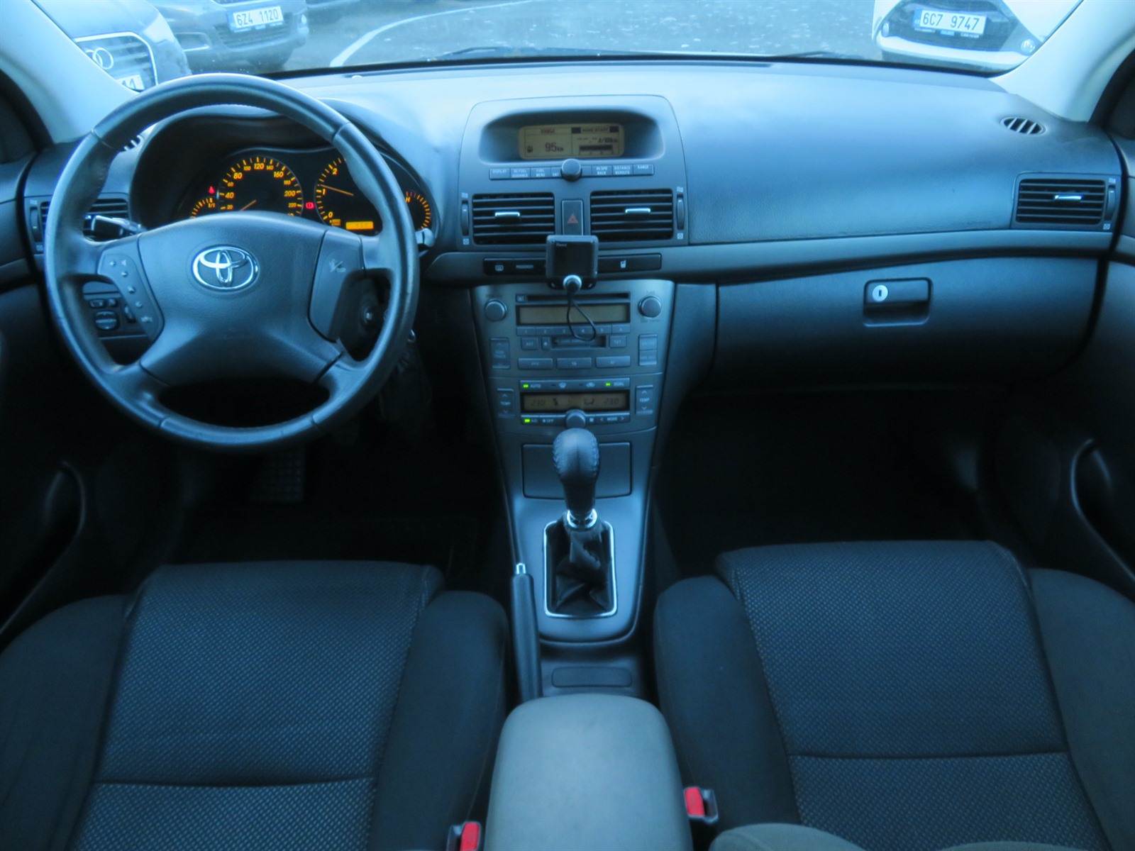 Toyota Avensis, 2004 - pohled č. 10
