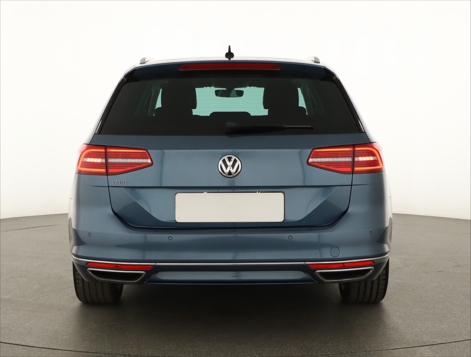 Volkswagen Passat, 2018 - pohled č. 6