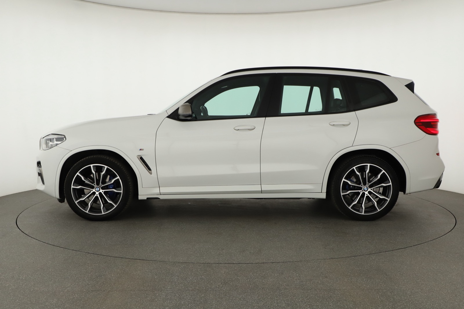 BMW X3, 2019 - pohled č. 4