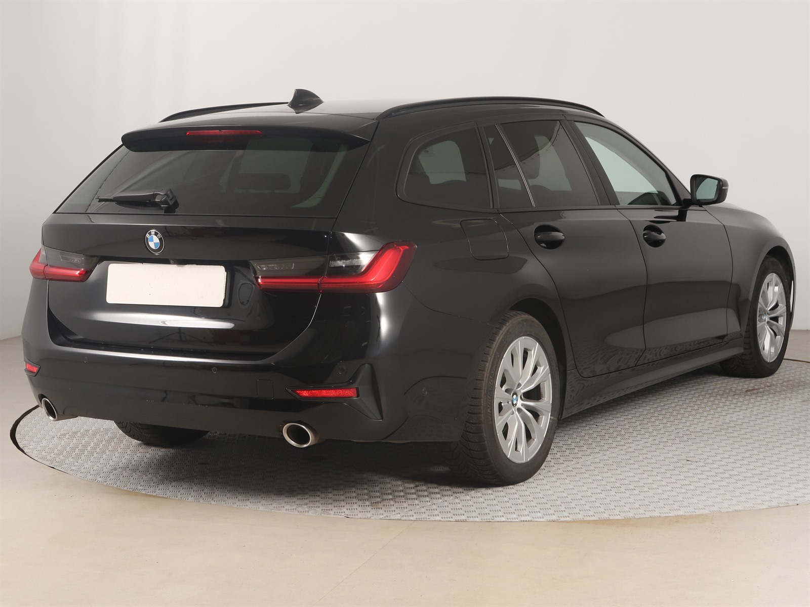BMW Řada 3, 2019 - pohled č. 7