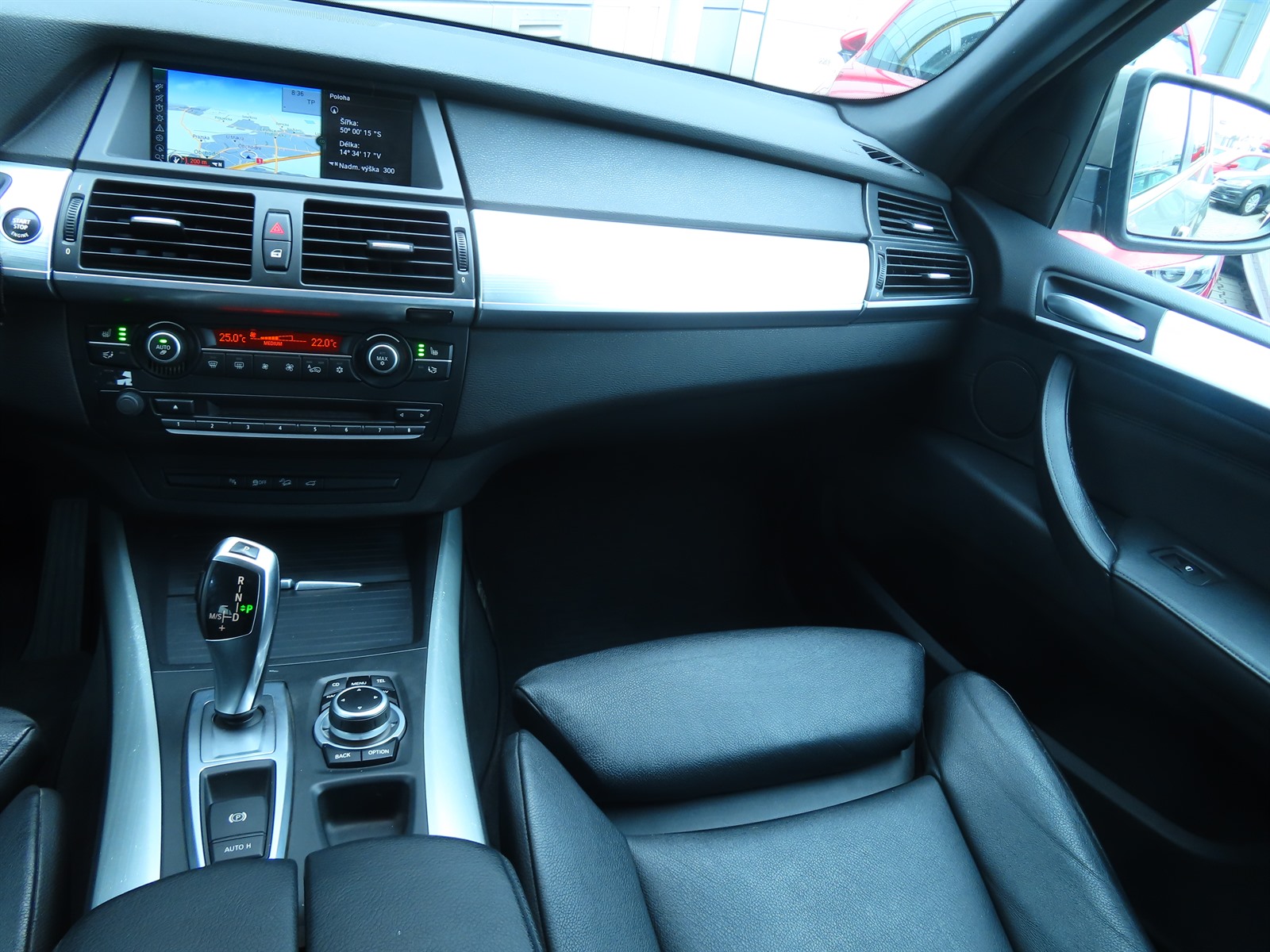 BMW X5, 2011 - pohled č. 11