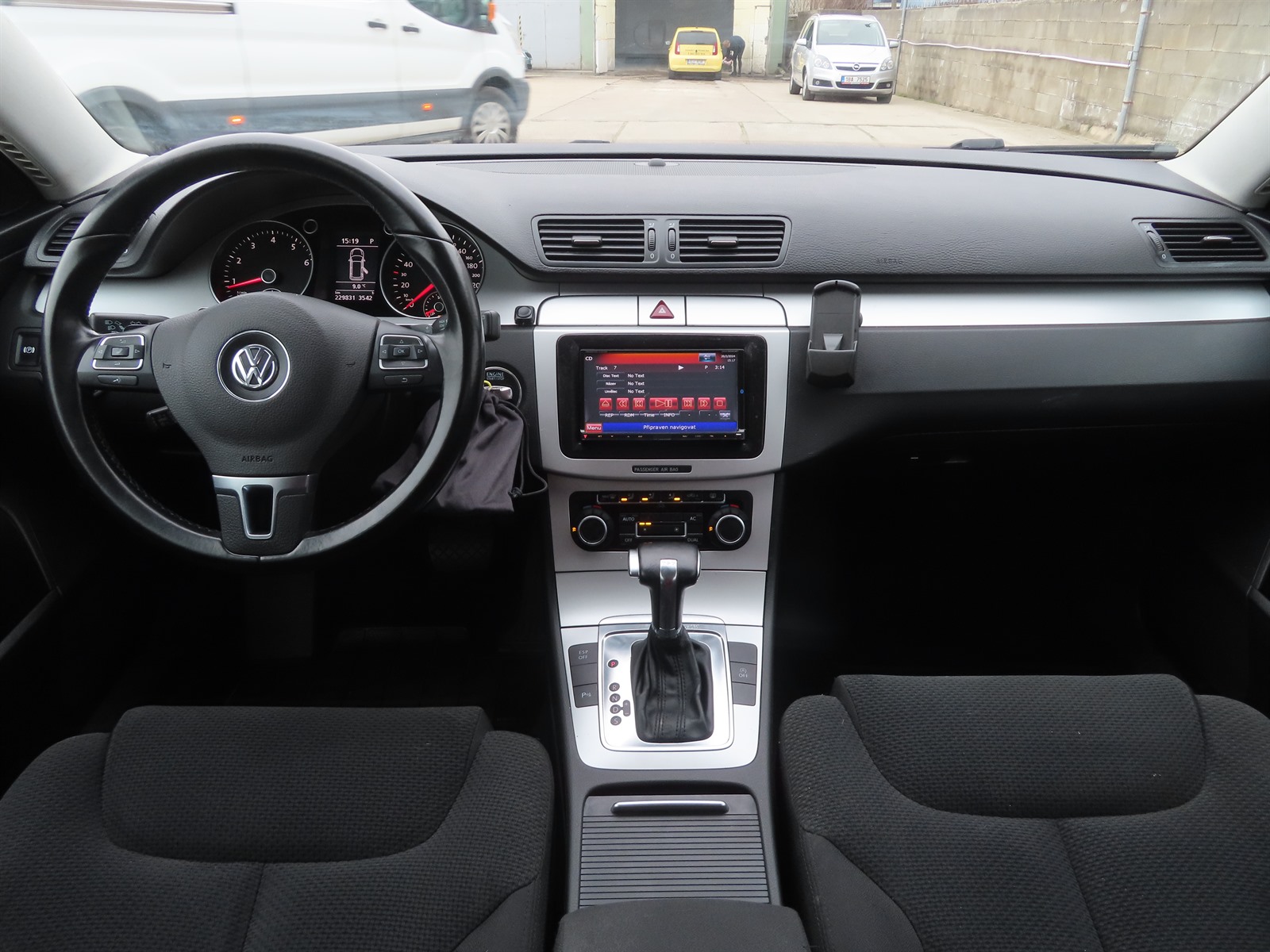Volkswagen Passat, 2010 - pohled č. 10