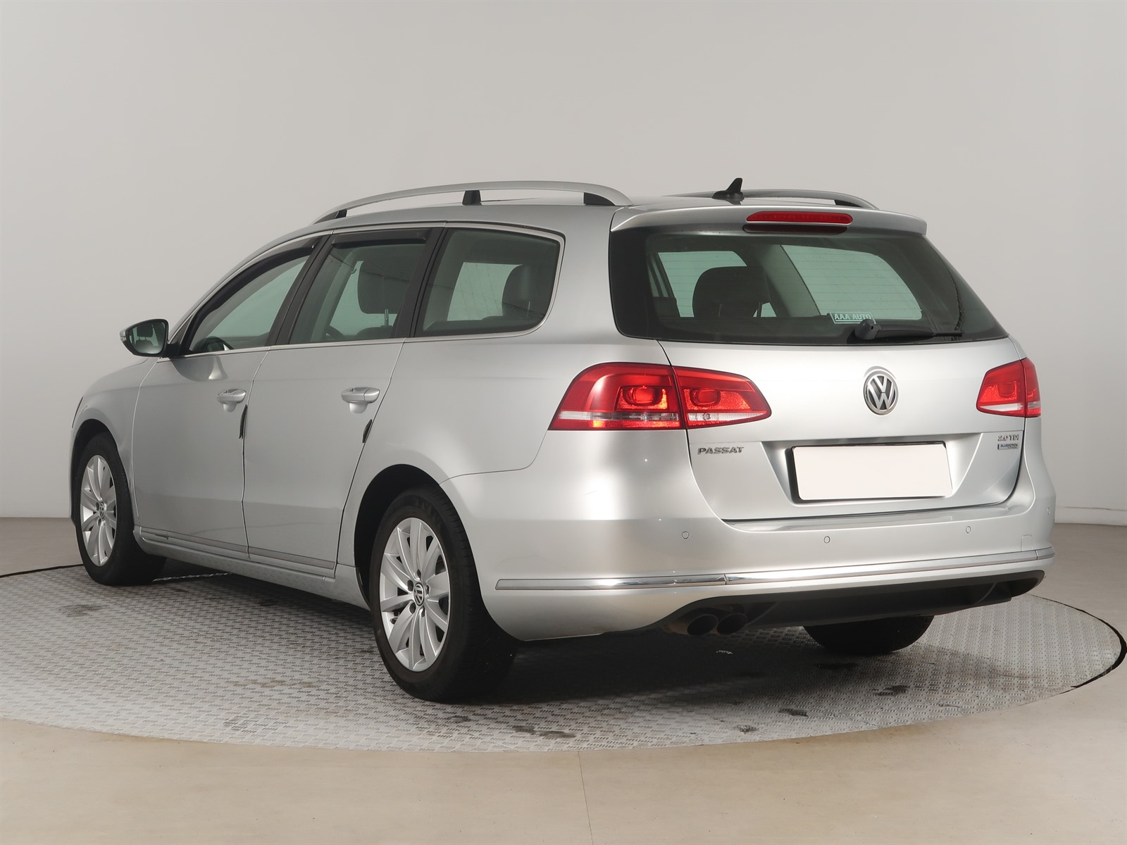 Volkswagen Passat, 2014 - pohled č. 5