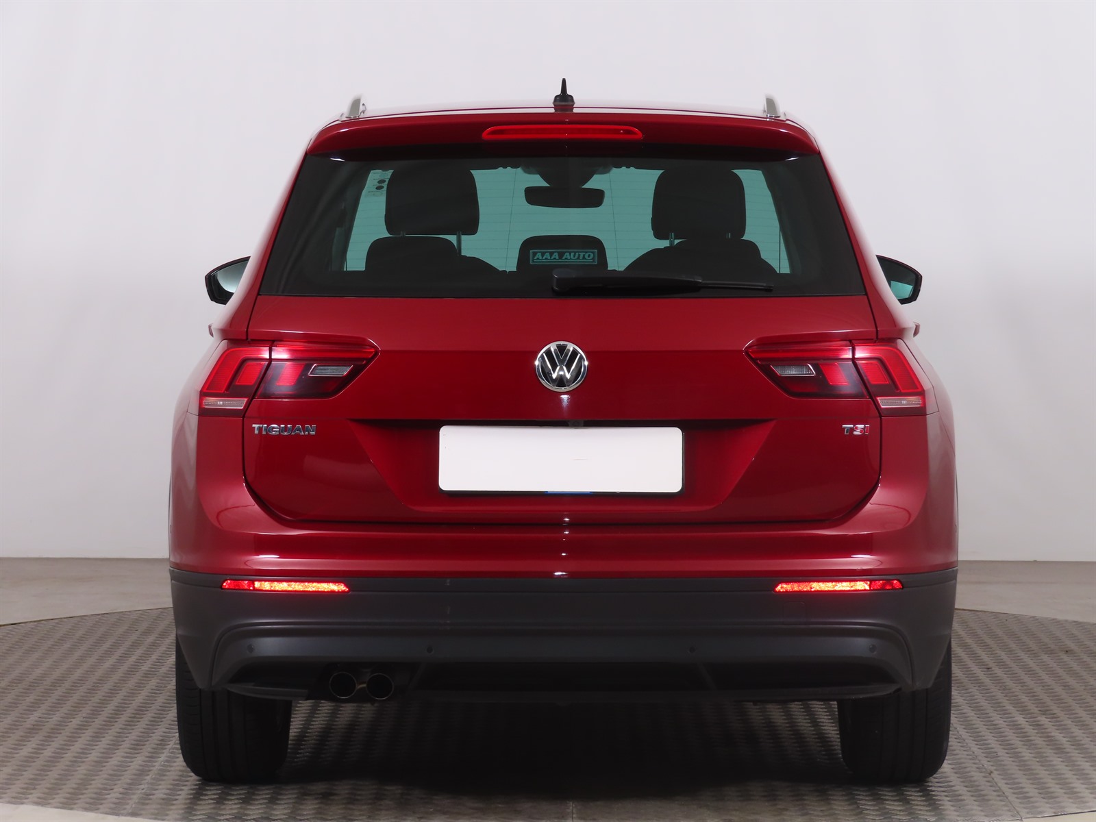 Volkswagen Tiguan, 2017 - pohled č. 6