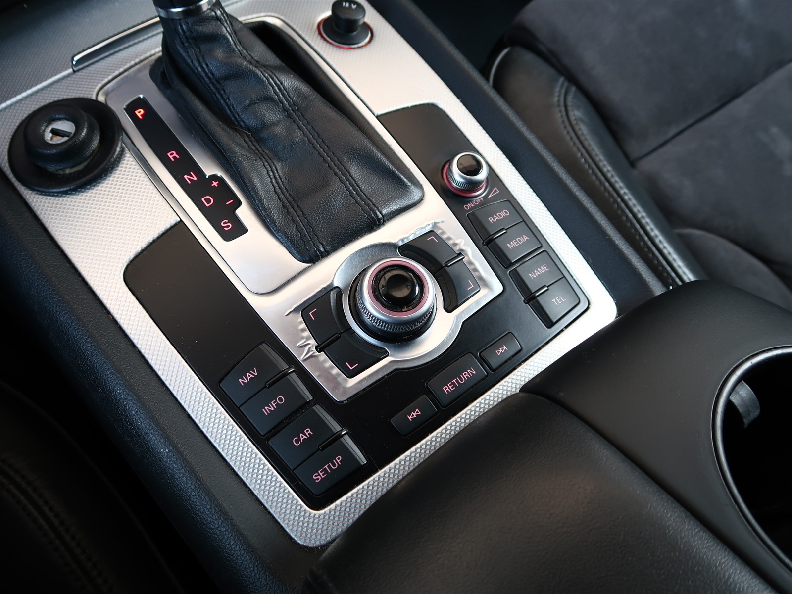 Audi Q7, 2009 - pohled č. 23