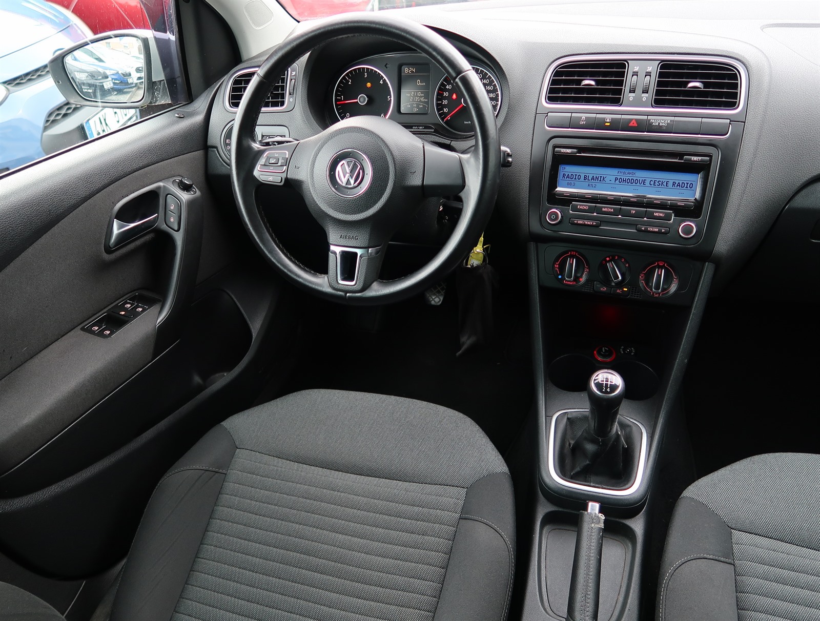 Volkswagen Polo, 2010 - pohled č. 9