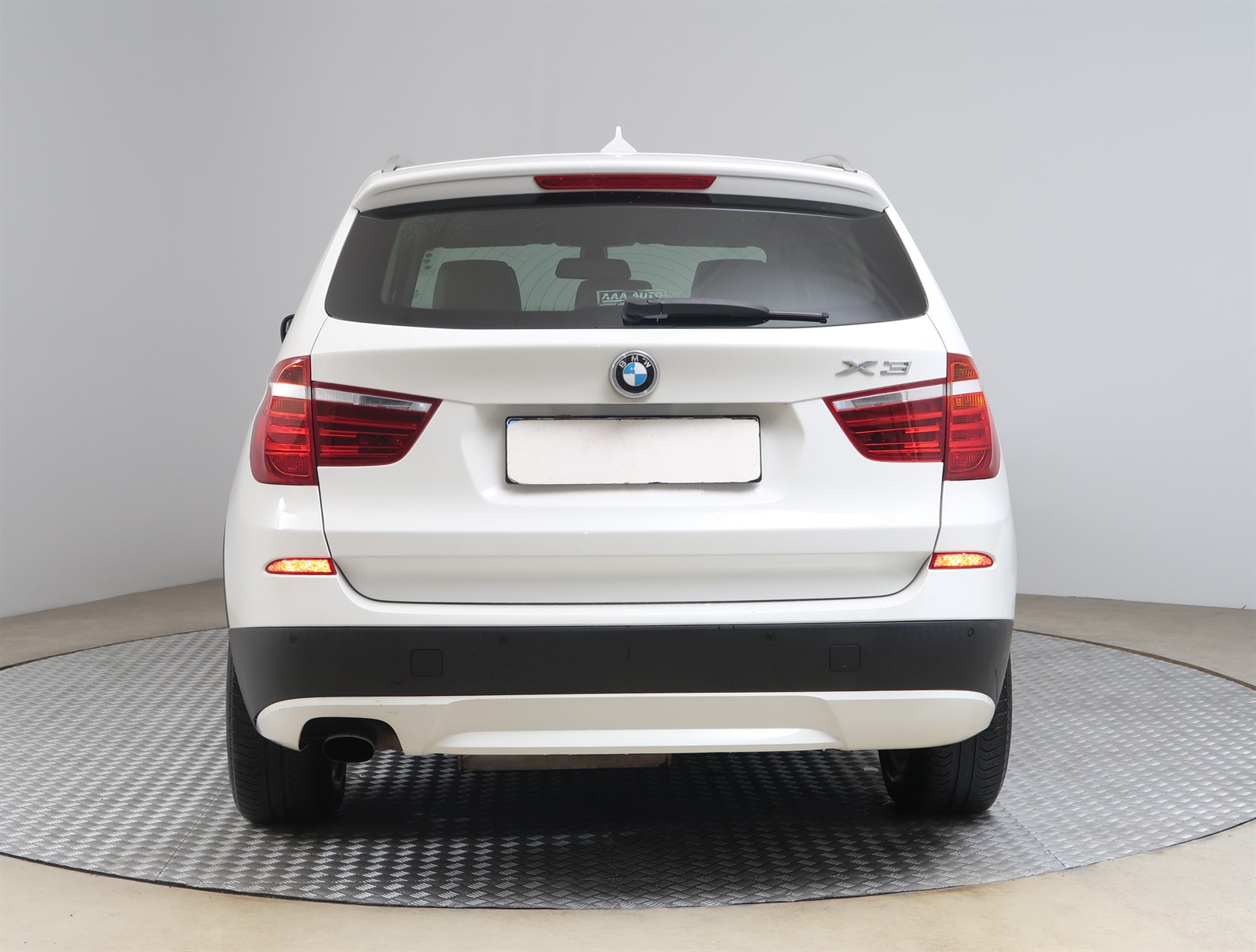 BMW X3, 2011 - pohled č. 6