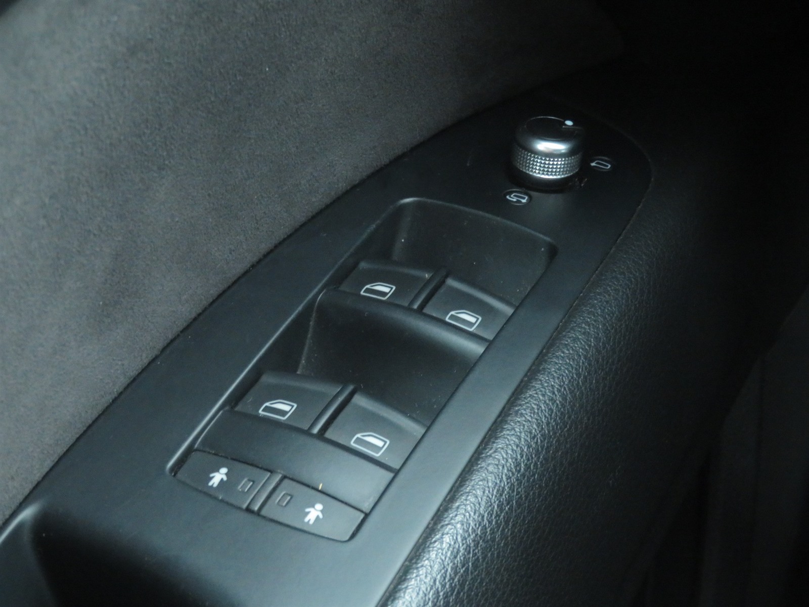 Audi Q7, 2010 - pohled č. 22