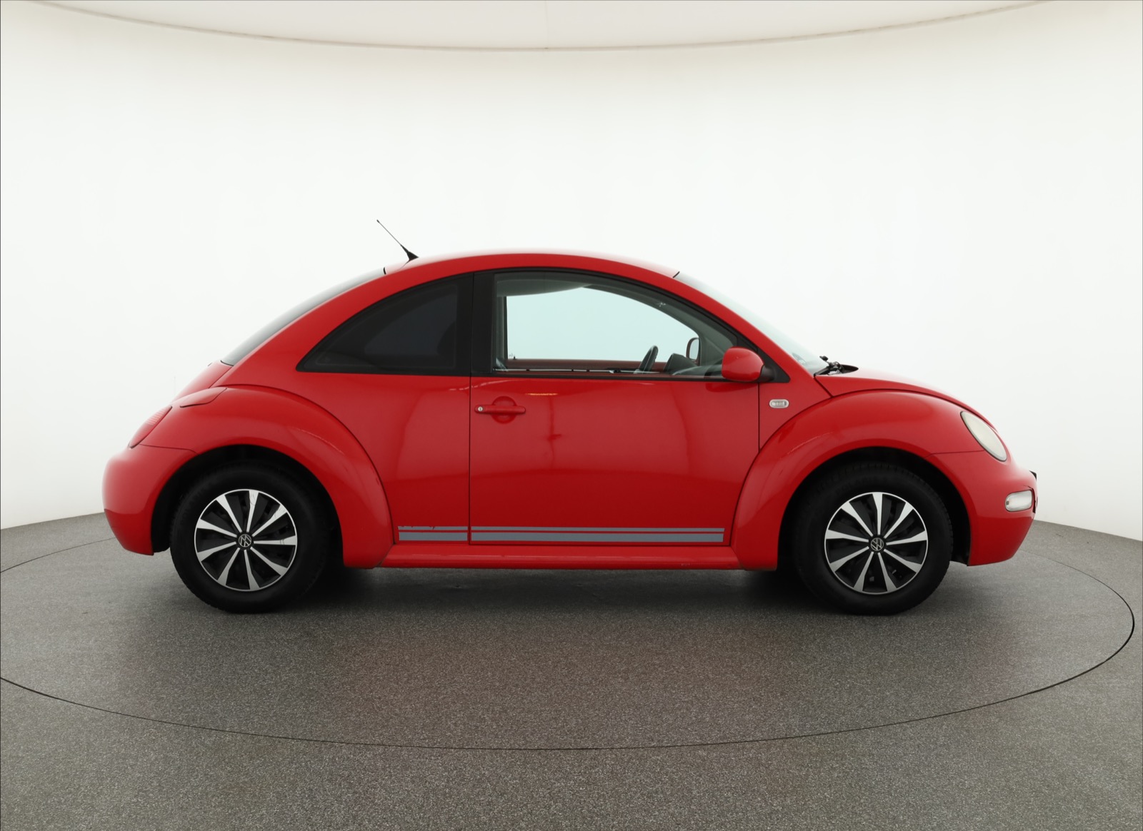 Volkswagen New Beetle, 2003 - pohled č. 8