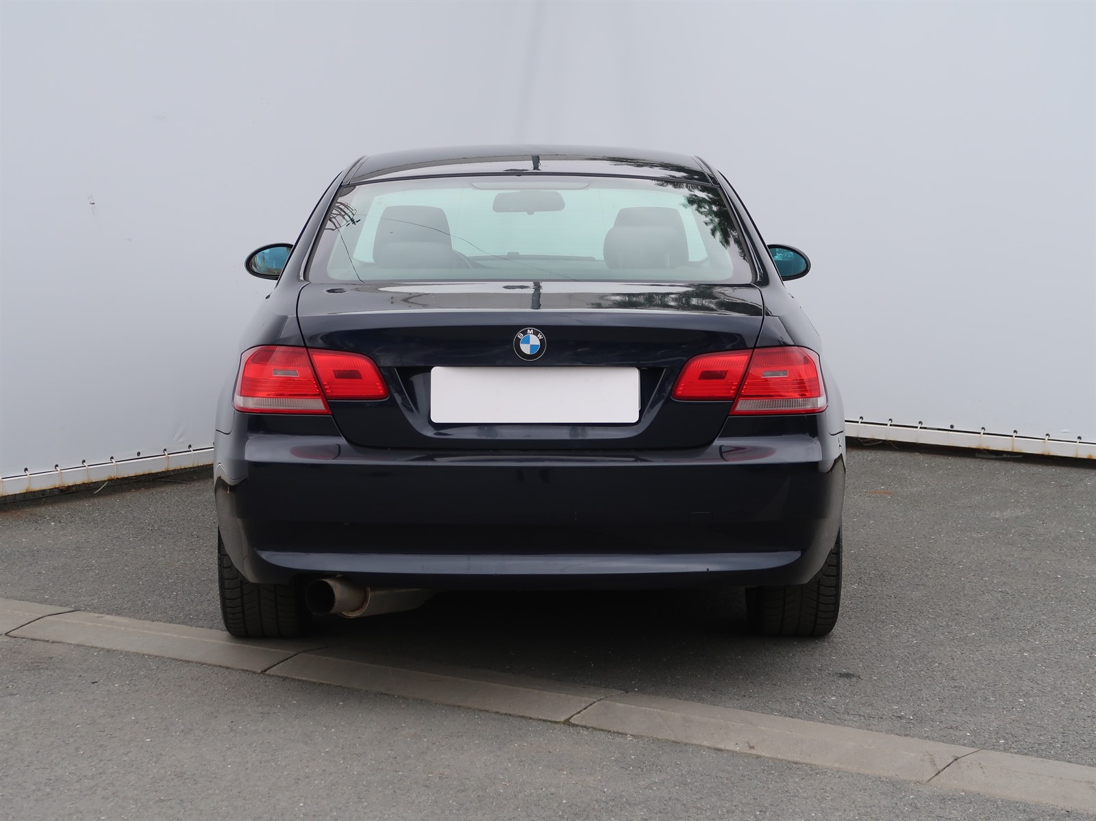 BMW Řada 3, 2007 - pohled č. 6