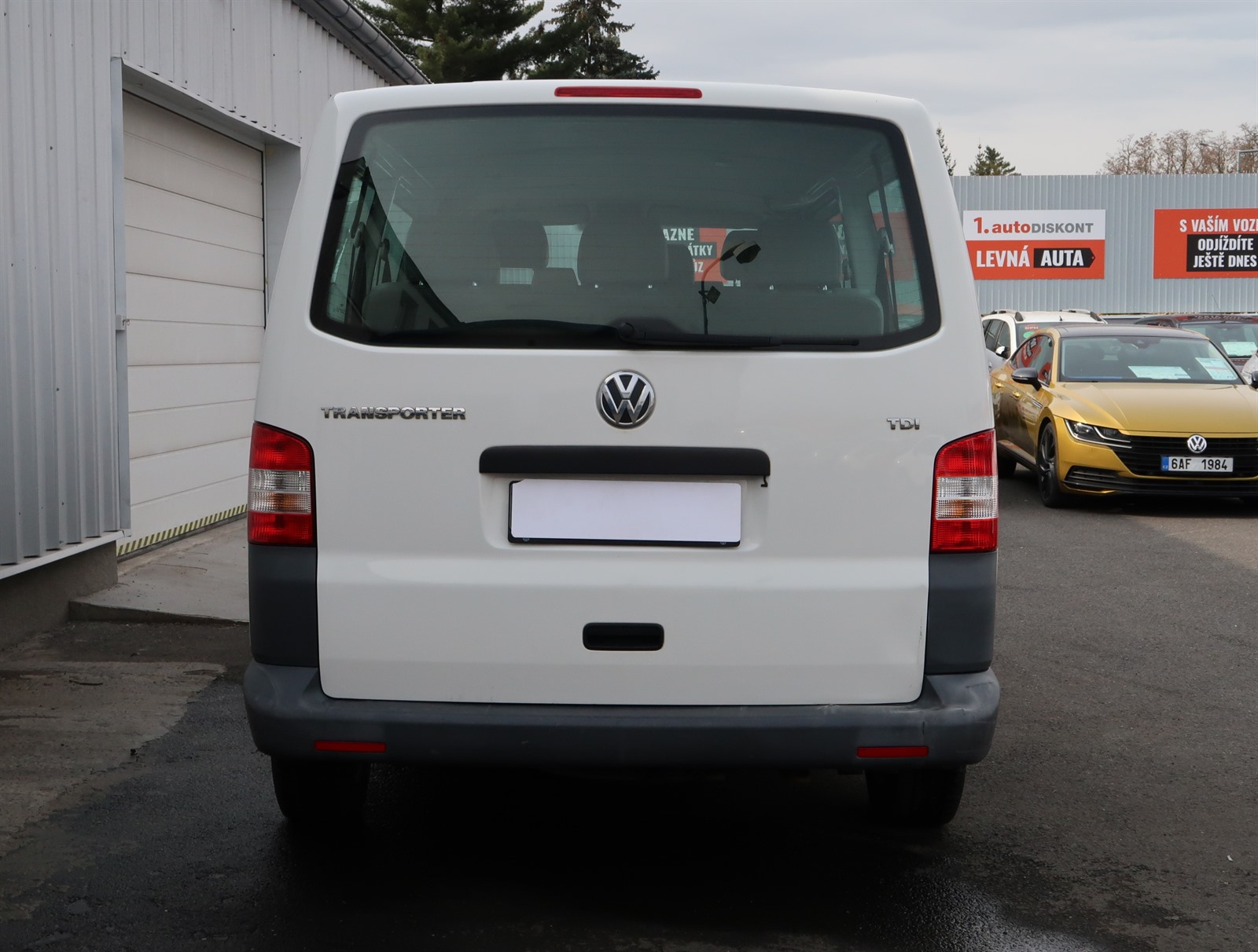 Volkswagen Transporter, 2010 - pohled č. 6