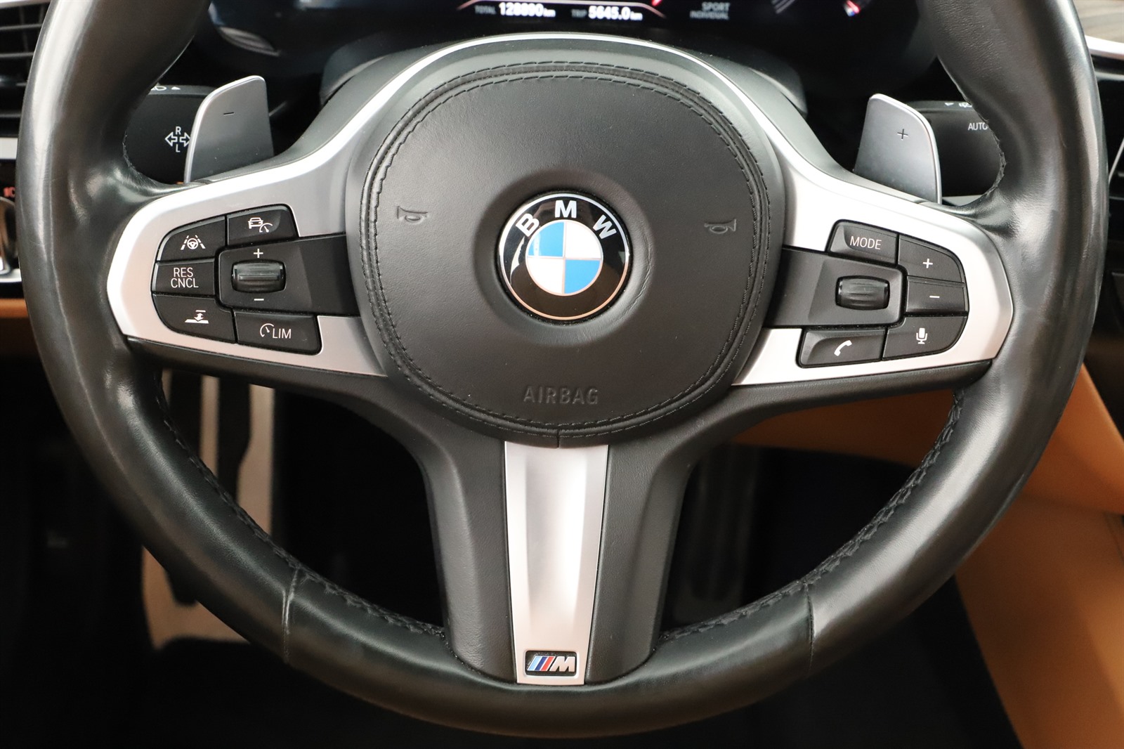 BMW Řada 5, 2018 - pohled č. 22