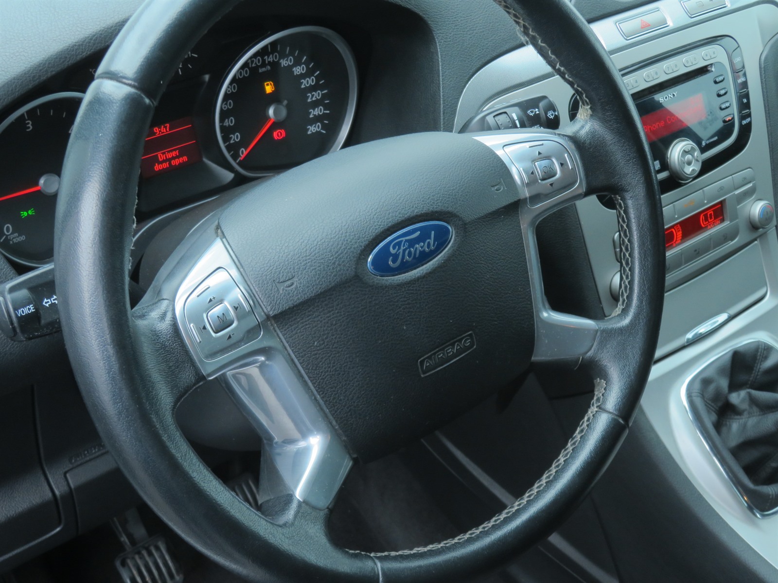 Ford S-MAX, 2009 - pohled č. 21