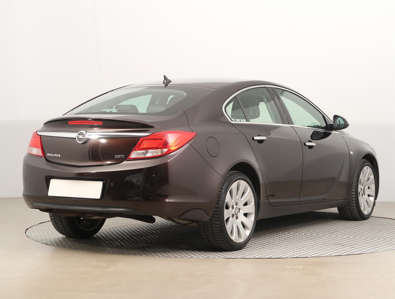 Opel Insignia, 2011 - pohled č. 7