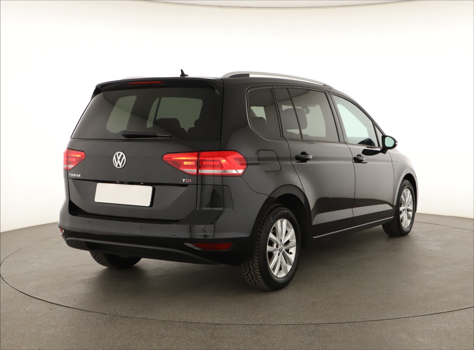 Volkswagen Touran, 2017 - pohled č. 7