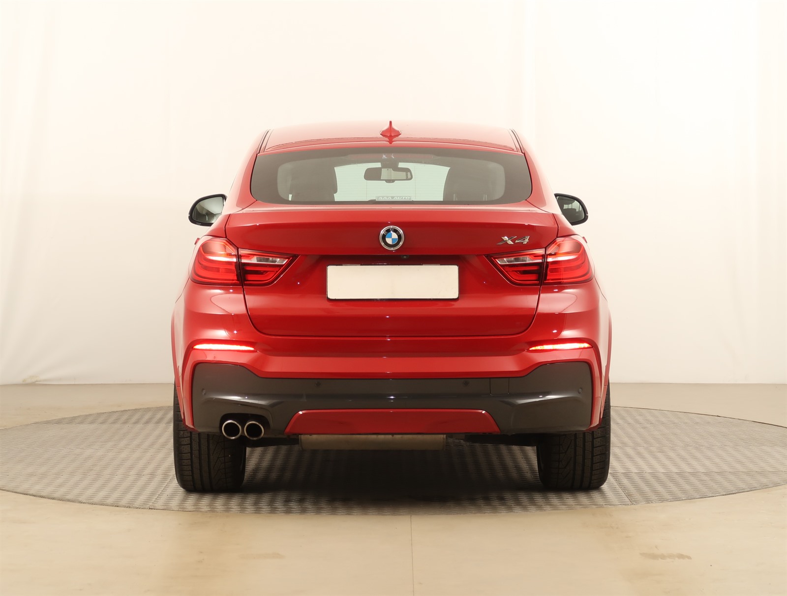 BMW X4, 2018 - pohled č. 6