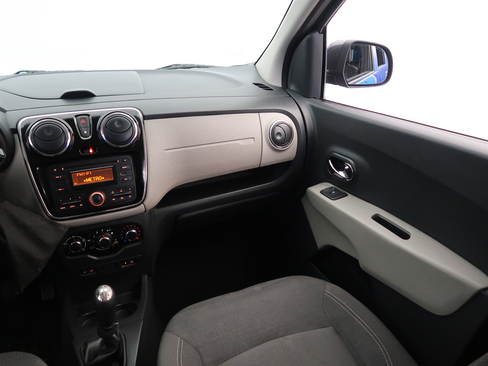 Dacia Lodgy, 2014 - pohled č. 11